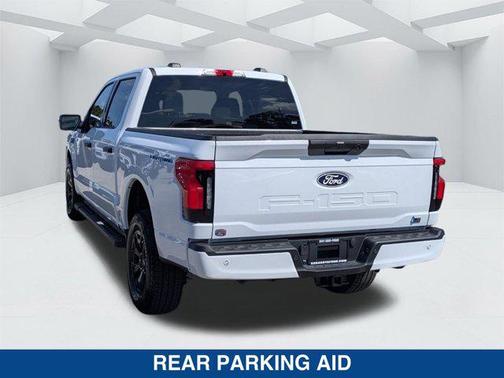 2025 Ford F-150 Lightning XLT