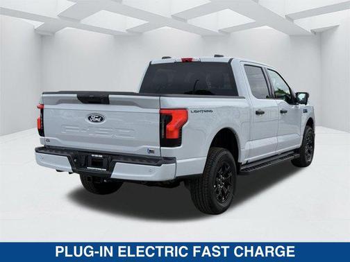 2025 Ford F-150 Lightning XLT