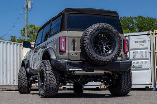 MARSH GRAY 2025 Ford Bronco Badlands
