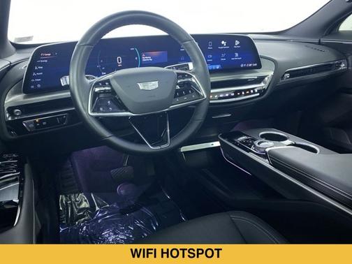 Argent Silver Metallic 2024 Cadillac LYRIQ Luxury