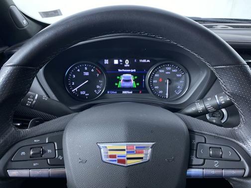2022 Cadillac XT4 AWD Sport