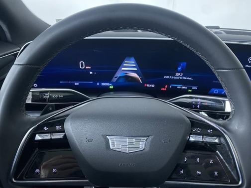 2024 Cadillac LYRIQ Tech