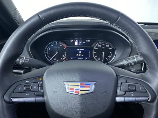 2023 Cadillac CT4 Luxury