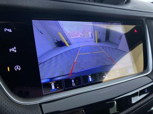 2022 Cadillac XT5 AWD Premium Luxury