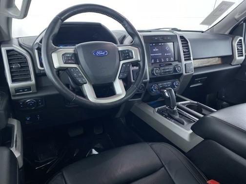 2019 Ford F-150 Lariat 4WD SuperCrew 5.5' Box