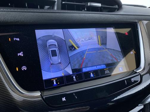 2024 Cadillac XT6 AWD Sport