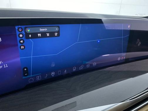 2025 Cadillac Escalade IQ Luxury 2