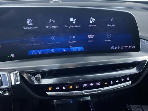 2025 Cadillac LYRIQ Sport
