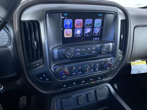 2018 Chevrolet Silverado 1500 2LZ
