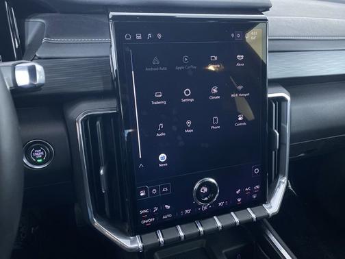 2025 GMC Acadia FWD Elevation