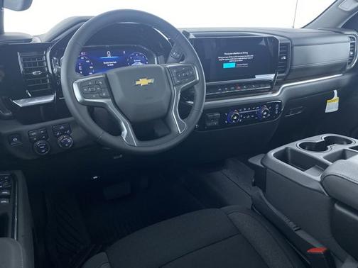 2025 Chevrolet Silverado 1500 1LT