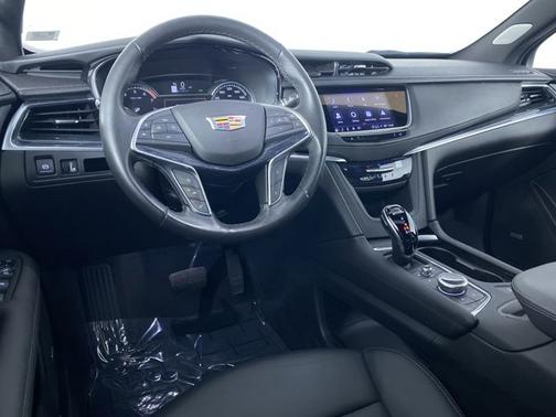 Stellar Black Metallic 2023 Cadillac XT5 AWD Premium Luxury