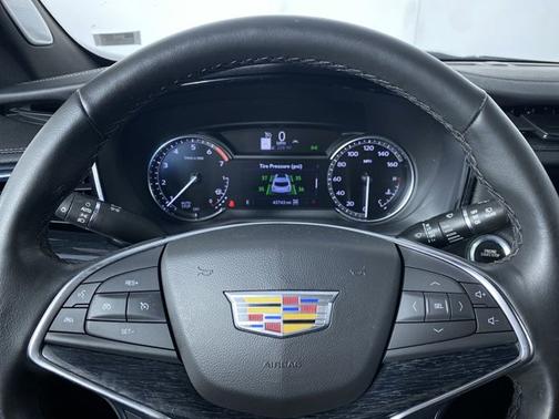 Stellar Black Metallic 2023 Cadillac XT5 AWD Premium Luxury