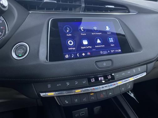 2022 Cadillac XT4 AWD Premium Luxury
