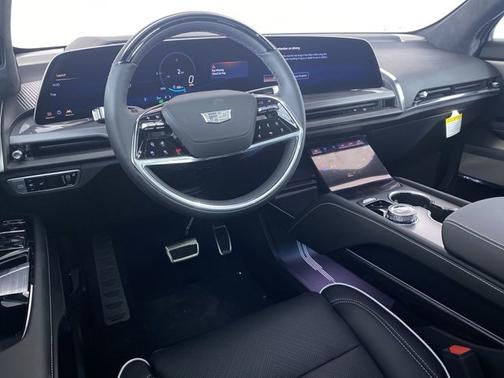 2026 Cadillac VISTIQ Platinum