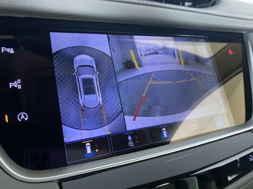 2023 Cadillac XT5 AWD Premium Luxury