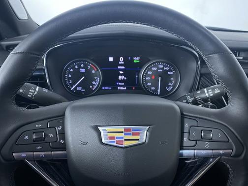 2025 Cadillac XT6 FWD Premium Luxury