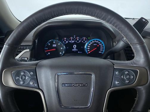 2017 GMC Yukon XL Denali