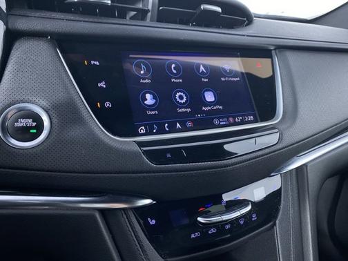 2022 Cadillac XT5 AWD Premium Luxury