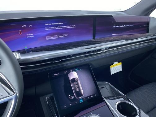 2025 Cadillac Escalade IQ Sport 1