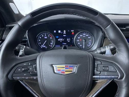 2024 Cadillac XT6 AWD Sport