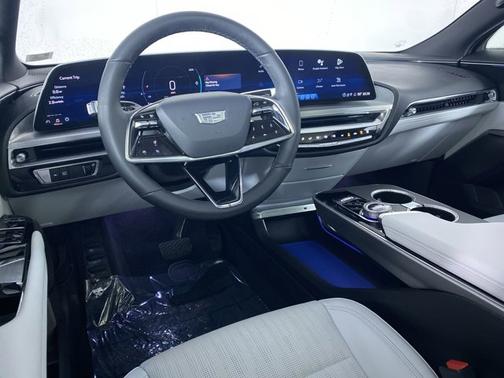 2024 Cadillac LYRIQ Sport