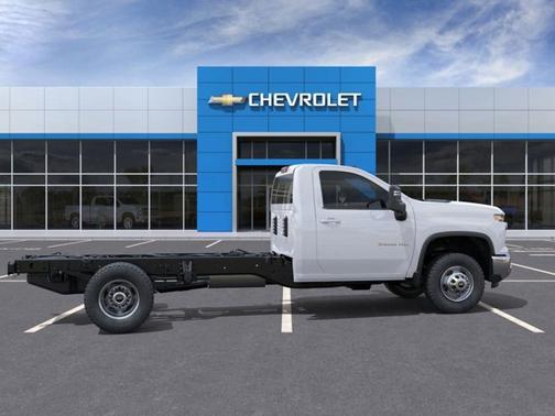 Summit White 2025 Chevrolet Silverado 3500 Work Truck