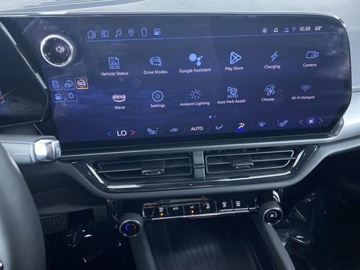2024 Chevrolet Equinox EV RS