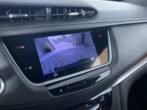 2022 Cadillac XT5 AWD Premium Luxury