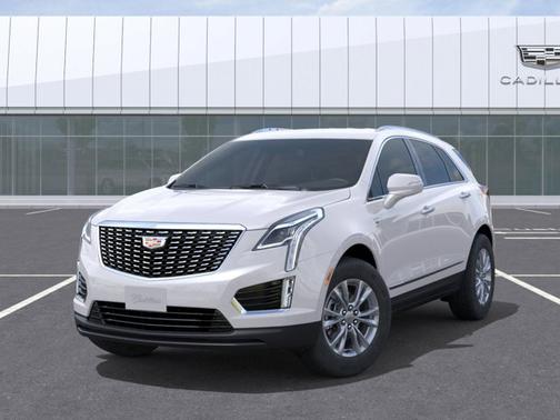 2026 Cadillac XT5 FWD Luxury