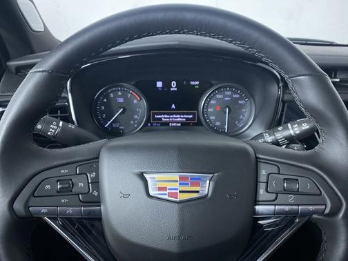 2025 Cadillac XT6 FWD Premium Luxury
