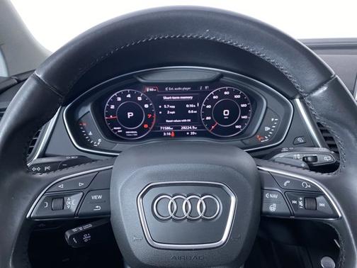 2019 Audi Q5 Premium Plus