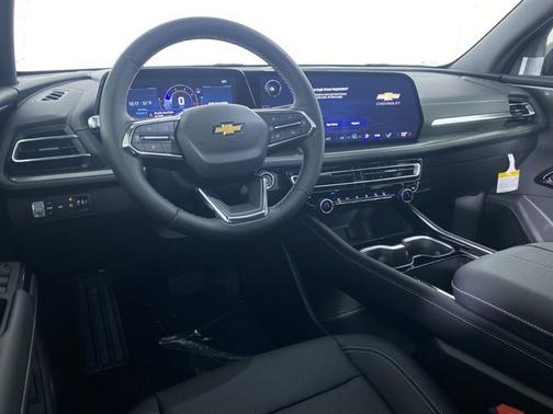 2026 Chevrolet Traverse AWD LT