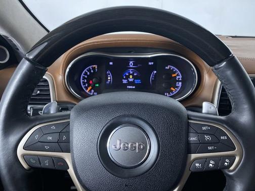 2016 Jeep Grand Cherokee Summit