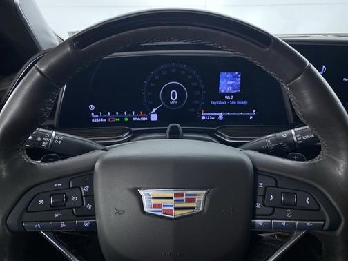 2022 Cadillac Escalade Sport