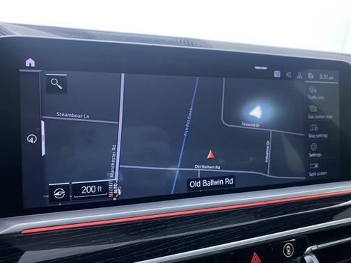 2021 BMW X7 M50i