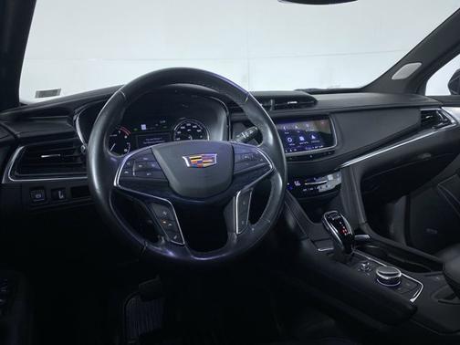 2021 Cadillac XT5 FWD Premium Luxury