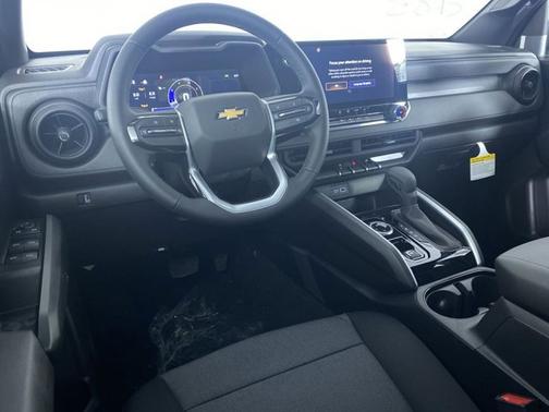 Summit White 2026 Chevrolet Colorado 4WD Work Truck
