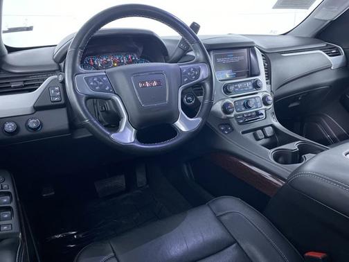 2020 GMC Yukon SLT