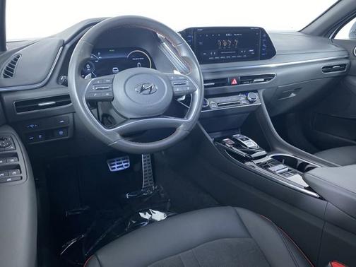 2022 Hyundai SONATA SEL Plus