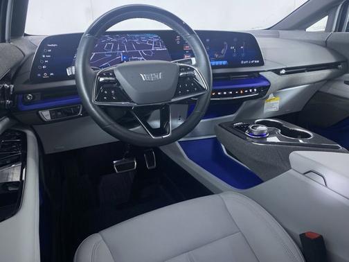 2025 Cadillac OPTIQ Sport