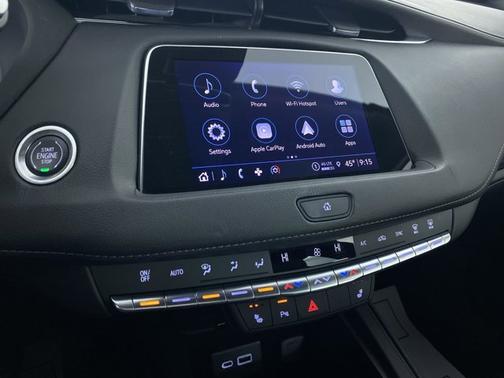 2023 Cadillac XT4 FWD Luxury