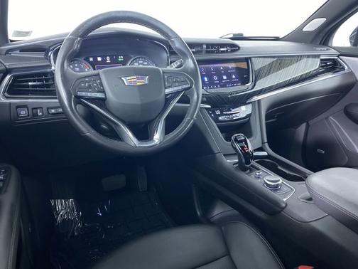 Dark Moon Blue Metallic 2022 Cadillac XT6 Premium Luxury