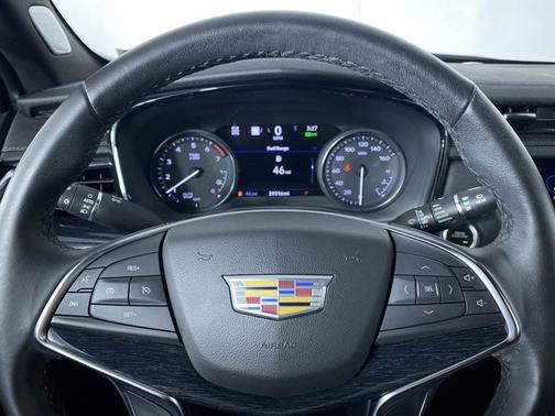 2023 Cadillac XT5 AWD Premium Luxury