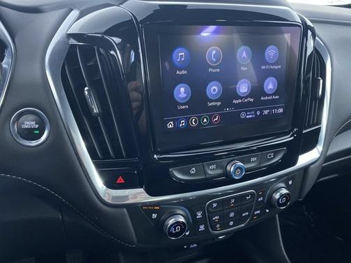 Summit White 2022 Chevrolet Traverse Premier