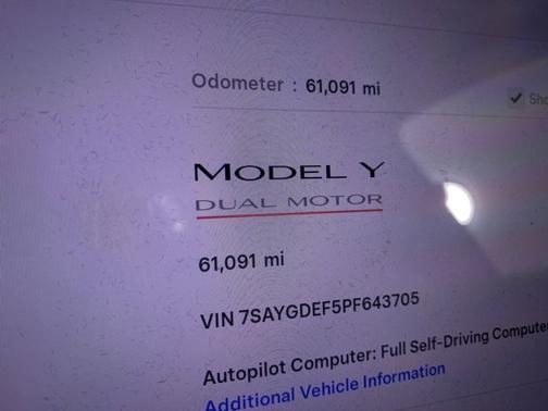 2023 Tesla Model Y Performance