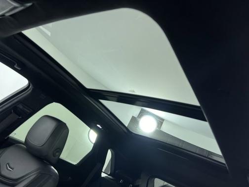 2017 Cadillac XT5 Platinum AWD