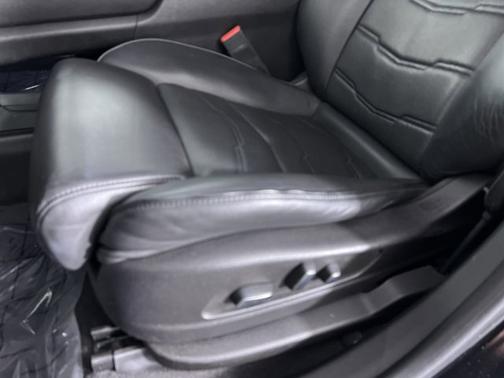 2017 Cadillac XT5 Platinum AWD