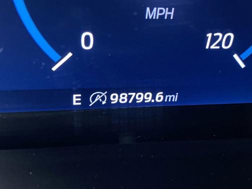 2021 Ford F-150 lariat 4WD SuperCrew 5.5' Box