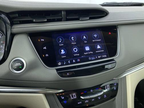 2022 Cadillac XT5 AWD Premium Luxury